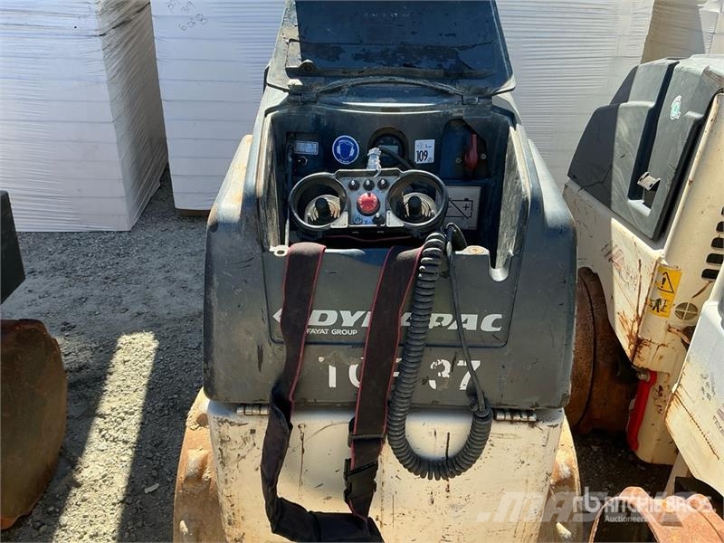 Dynapac D.ONE Trench Compactor ضاغطات التربة