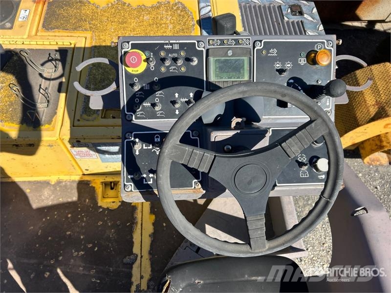 Dynapac F1000W Wheel Asphalt Paver 瀝青攤舖機/鋪路機