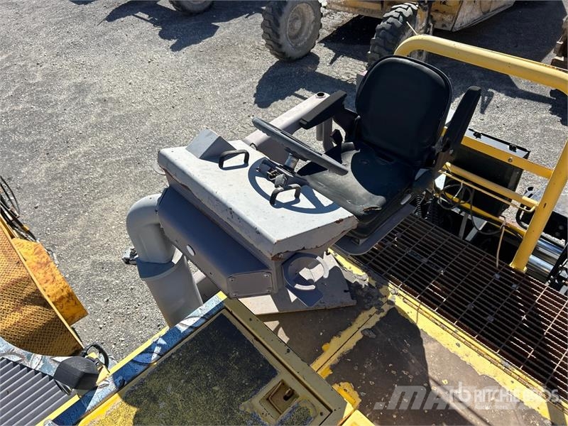 Dynapac F1000W Wheel Asphalt Paver 瀝青攤舖機/鋪路機
