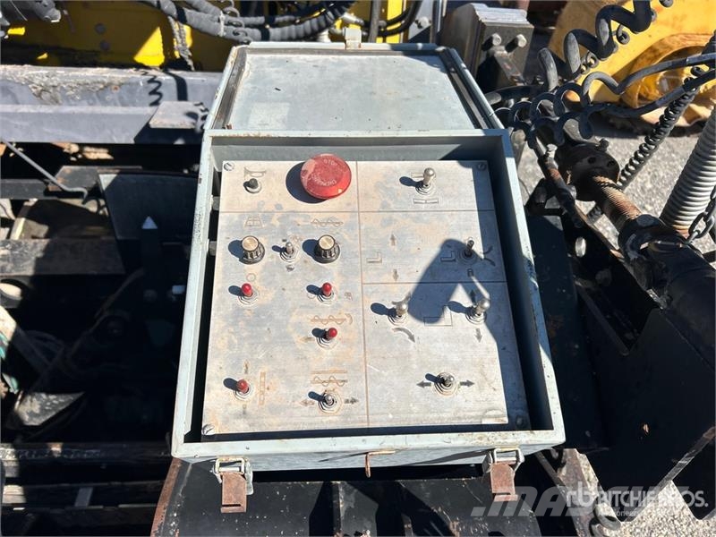 Dynapac F1000W Wheel Asphalt Paver 瀝青攤舖機/鋪路機