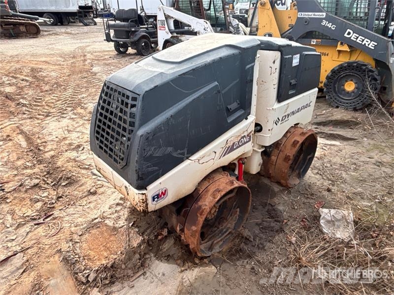 Dynapac Trench Compactor ソイルコンパクター