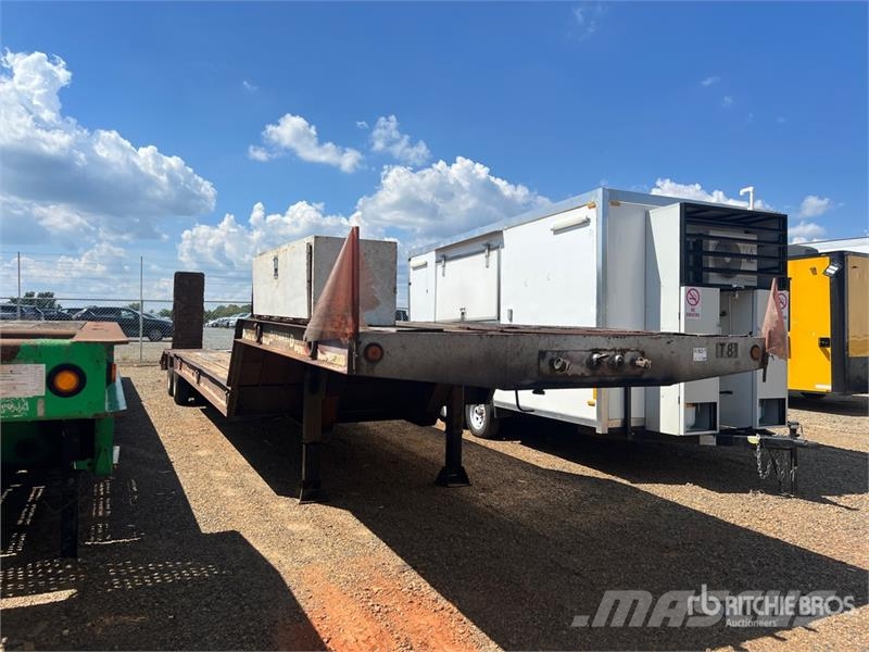 Dynaweld 70X-20 35 ton 36 ft T/A Equipment Trailer 車輛運輸拖車