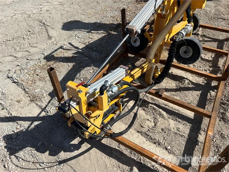 E-Z Drill 210B -SR 4 Way Pneumatic Concrete Drill 건설 장비 - 기타