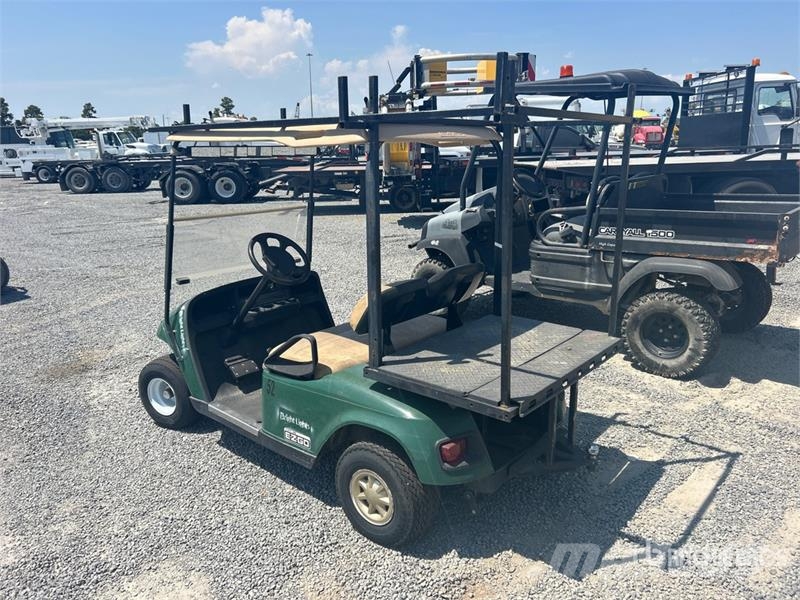 E-Z-GO TXT 48 Golfautot