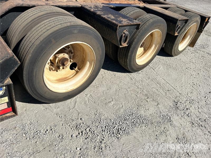 Eager Beaver 50 GSL 50 ton Tri/A Lowboy Trailer لوادر منخفضة