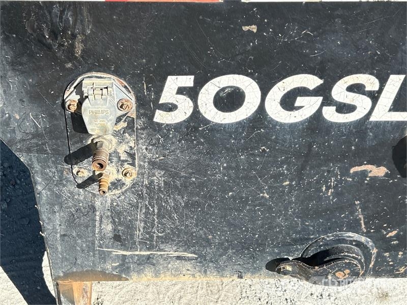 Eager Beaver 50 GSL 50 ton Tri/A Lowboy Trailer لوادر منخفضة