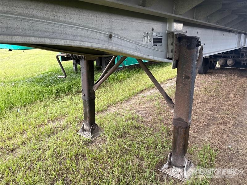  East 33 ft T/A Aluminum End Dump Trailer Самоскиди