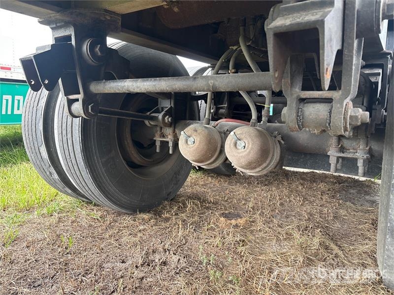  East 33 ft T/A Aluminum End Dump Trailer Самоскиди