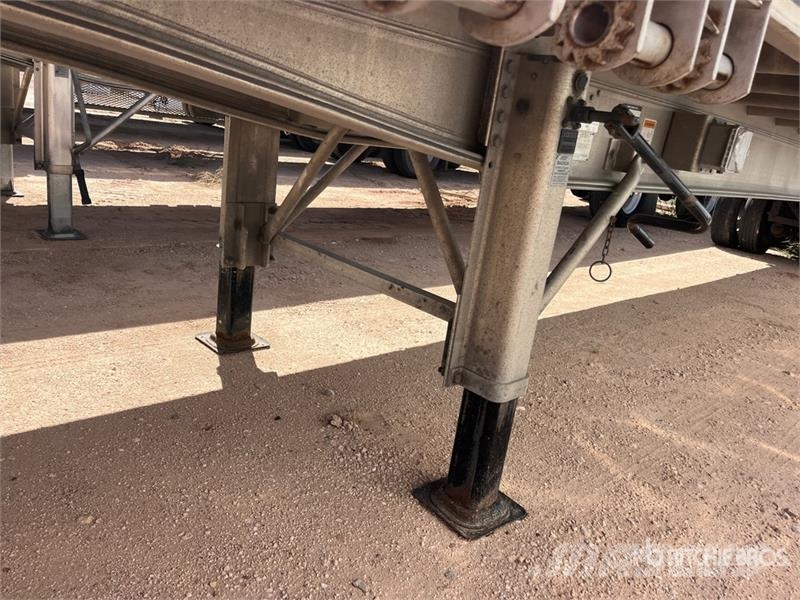 East 53 ft T/A Flatbed Trailer Remolques de cama baja