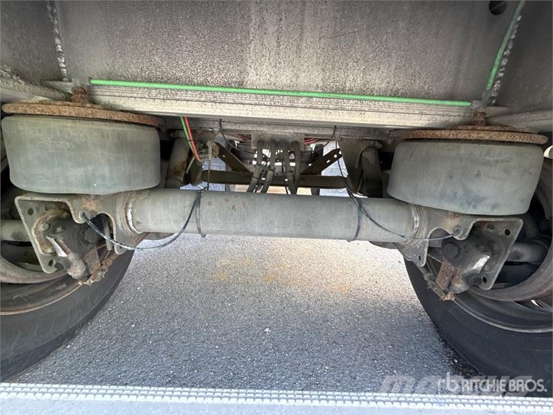  East BST II 48 ft T/A Spread Axle Flatbed Trailer Flatbed/Dropside trailers
