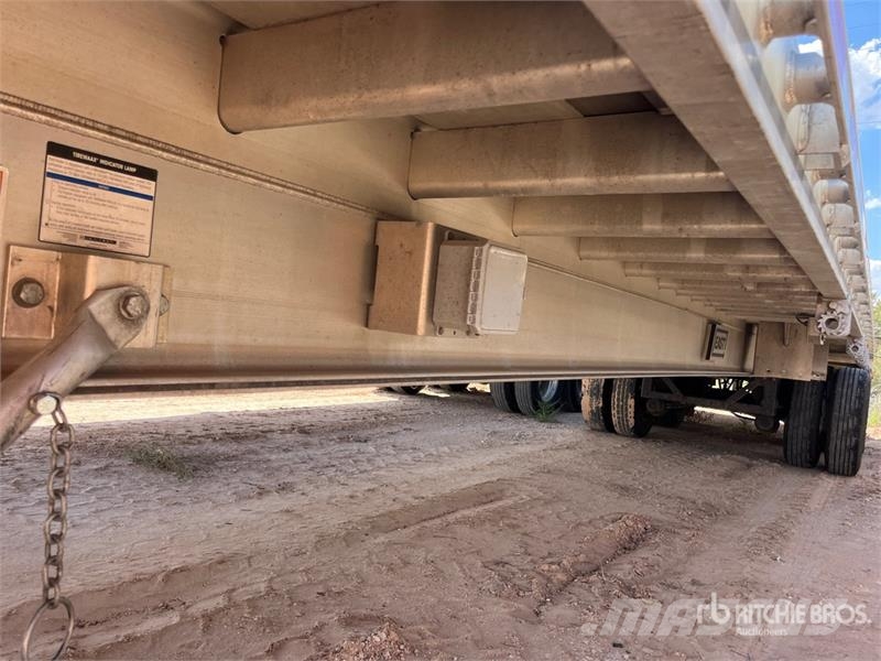 East Mfg 53 ft T/A Flatbed Trailer Plato/keson prikolice