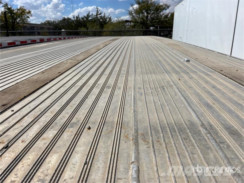 East Mfg 53 ft T/A Flatbed Trailer Plato/keson prikolice