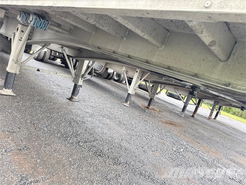 East Mfg BST II 48 ft T/A Spread Axle Flatbed Trailer Pritschenanhänger