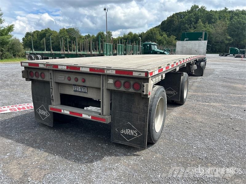 East Mfg BST II 48 ft T/A Spread Axle Flatbed Trailer Pritschenanhänger