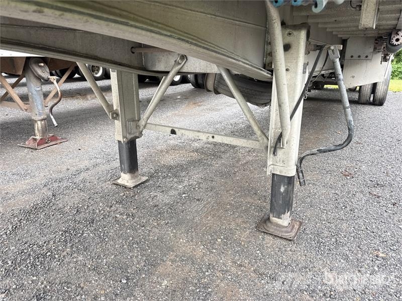 East Mfg BST II 48 ft T/A Spread Axle Flatbed Trailer Pritschenanhänger