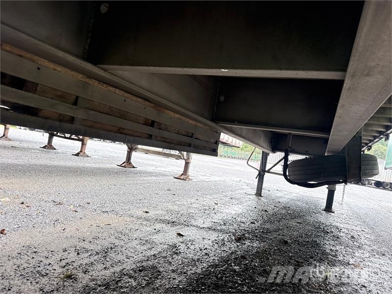 East Mfg BST II 48 ft T/A Spread Axle Flatbed Trailer Pritschenanhänger