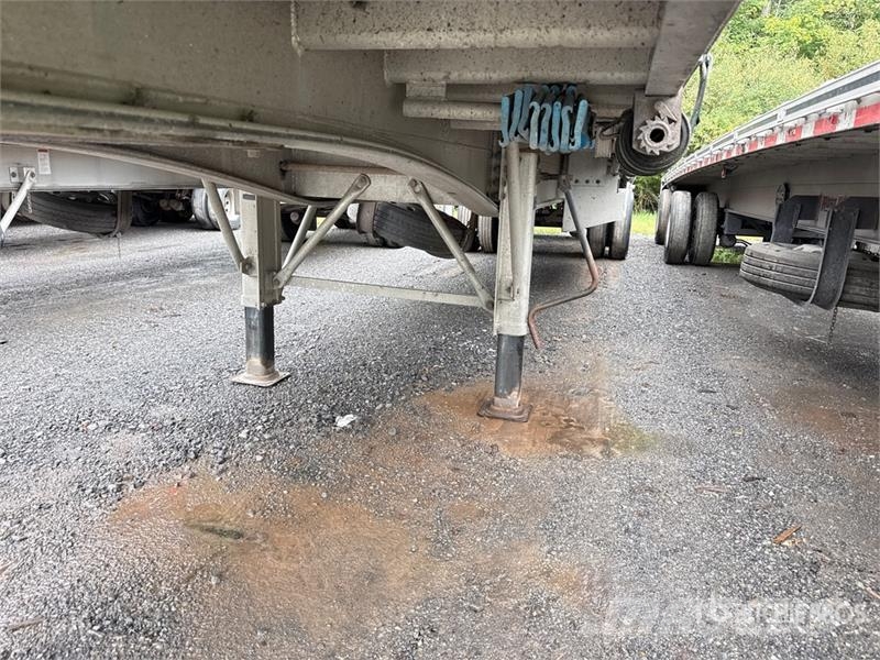 East Mfg BST II 48 ft T/A Spread Axle Flatbed Trailer Pritschenanhänger