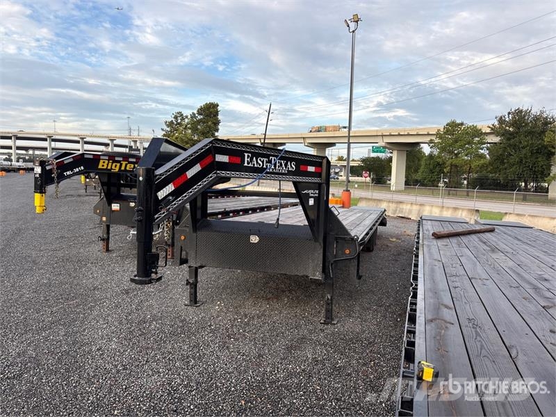 East Mfg Texas 30 ft T/A Gooseneck Equipment Trailer Autotransport-Anhänger
