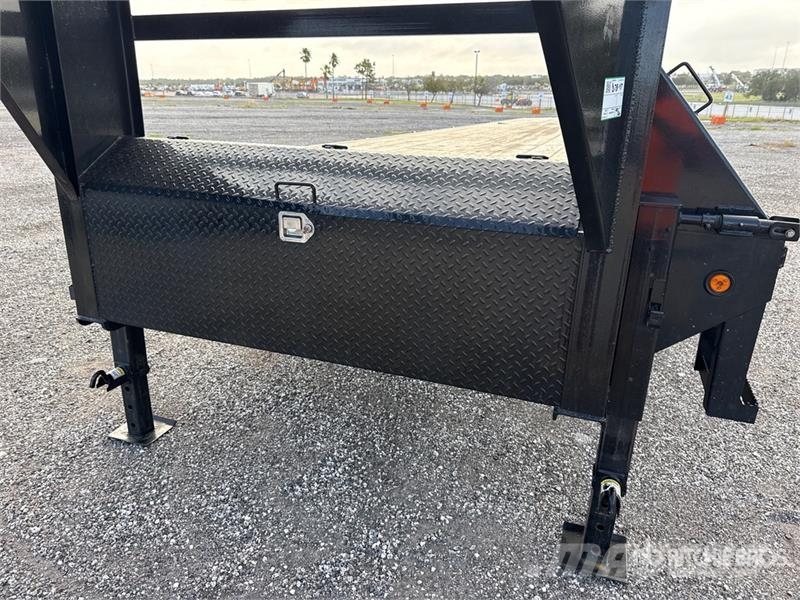 East Mfg Texas 38 ft T/A Gooseneck Equipment Trailer Prikolice za autotransportere