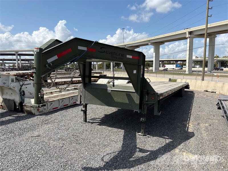East Mfg Texas 40 ft T/A Gooseneck Equipment Trailer Remolques para transporte de vehículos