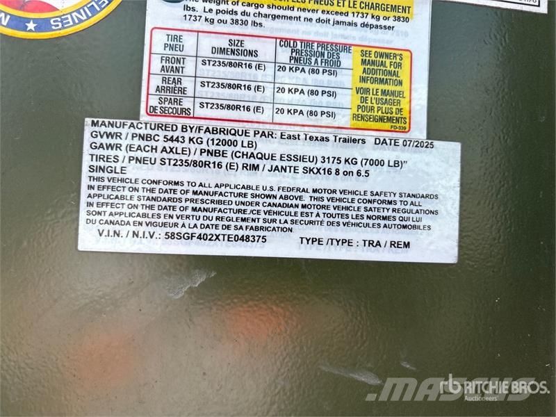 East Mfg Texas 40 ft T/A Gooseneck Equipment Trailer Remolques para transporte de vehículos