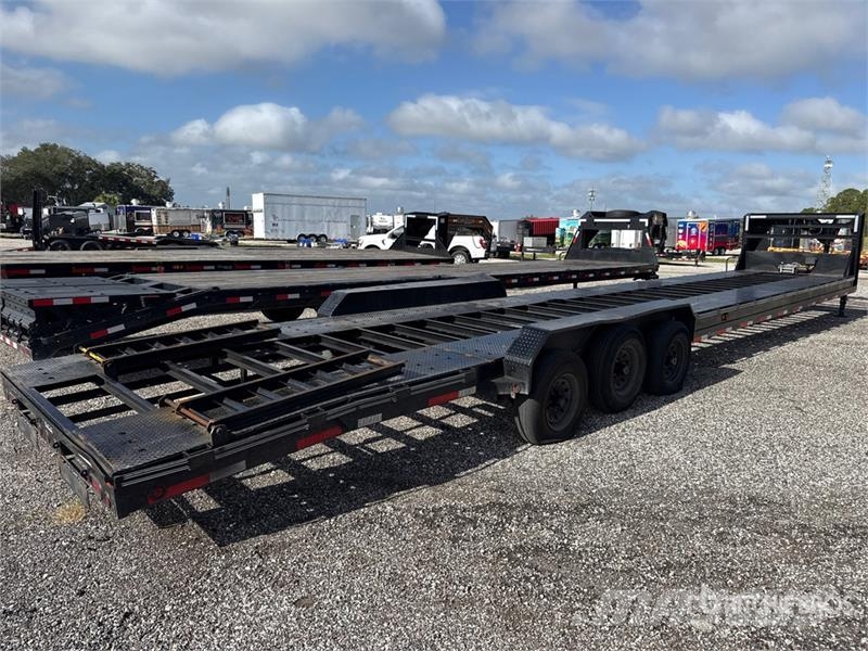 East Mfg Texas 44 ft Tri/A Gooseneck Equipment Trailer Auto pārvadāšanas treileri