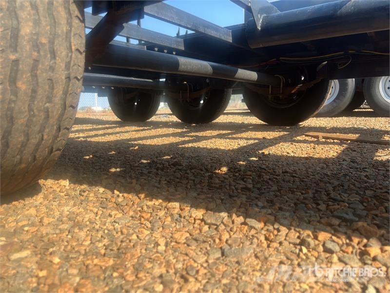 East Mfg Texas 44 ft Tri/A Gooseneck Equipment Trailer Autotransporter prikolice