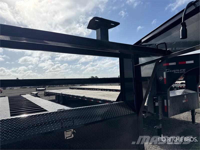 East Mfg Texas 44 ft Tri/A Gooseneck Equipment Trailer Auto pārvadāšanas treileri