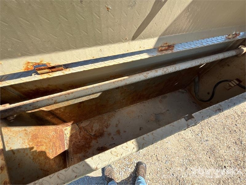 East Mfg Texas Trailers 40 ft T/A Gooseneck Equipment Trail Prikolice za prevoz vozil