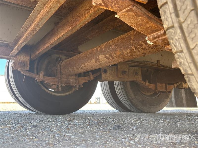 East Mfg Texas Trailers 40 ft T/A Gooseneck Equipment Trail Prikolice za prevoz vozil