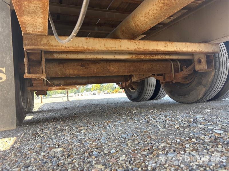 East Mfg Texas Trailers 40 ft T/A Gooseneck Equipment Trail Prikolice za prevoz vozil