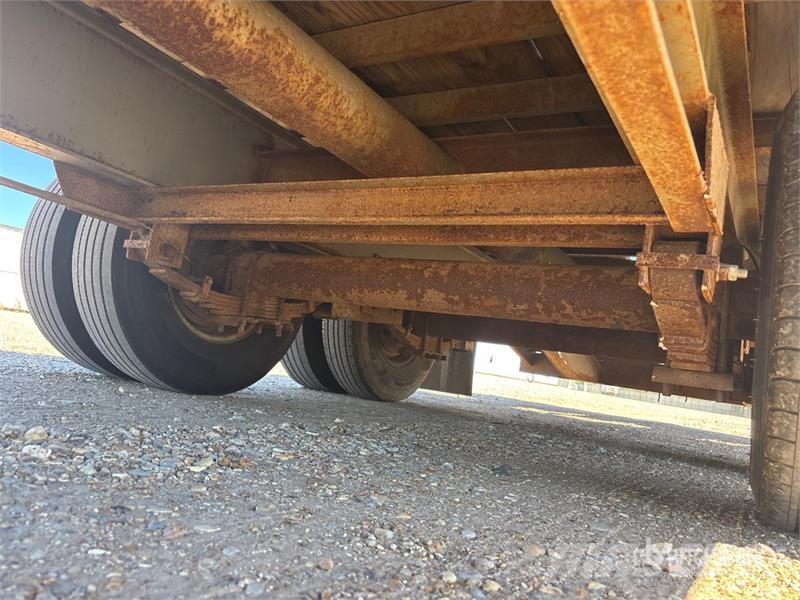 East Mfg Texas Trailers 40 ft T/A Gooseneck Equipment Trail Prikolice za prevoz vozil