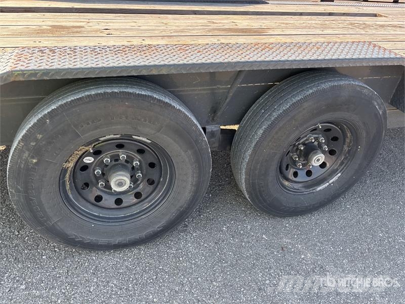 East Mfg Texas Trailers 40 ft T/A Gooseneck Equipment Trail Прицепы-Автовозы