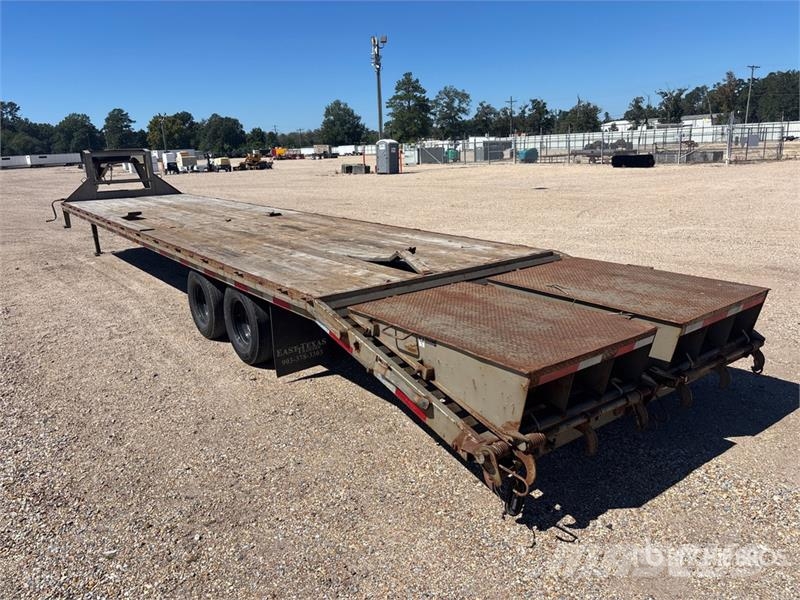 East Mfg Texas Trailers 40 ft T/A Gooseneck Equipment Trail Prikolice za prevoz vozil