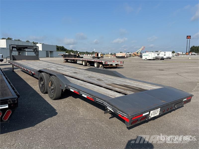 East Mfg Texas Trailers 40 ft T/A Gooseneck Equipment Trail Прицепы-Автовозы