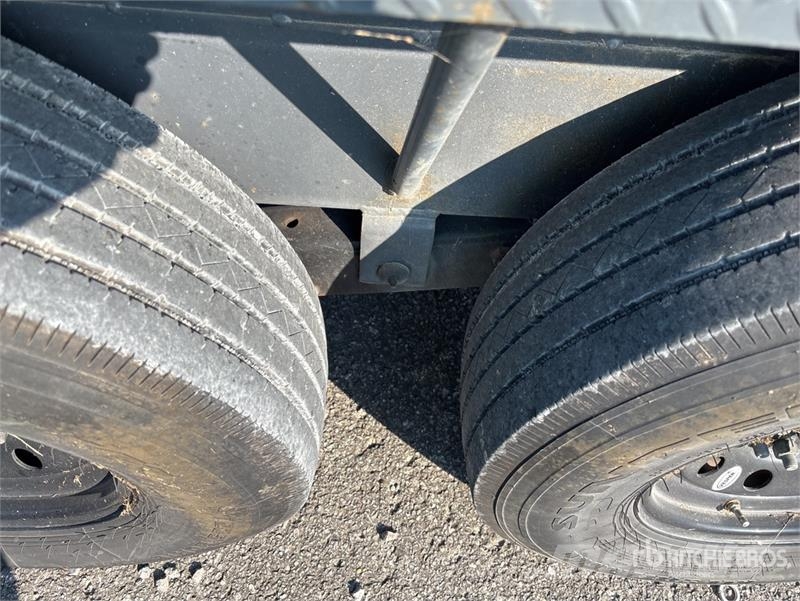 East Mfg Texas Trailers 40 ft T/A Gooseneck Equipment Trail Прицепы-Автовозы