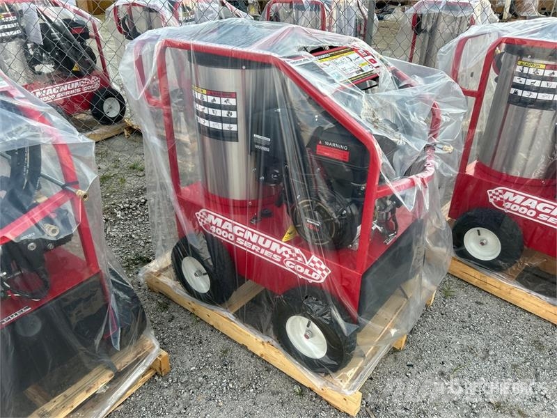 Easy-Kleen Magnum Gold Pressure Washer (Unused) معدات الغسل بالضغط الخفيف