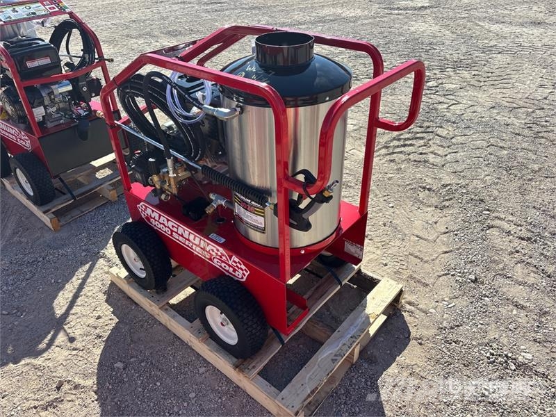 Easy-Kleen Magnum Gold Pressure Washer (Unused) 輕壓清洗機