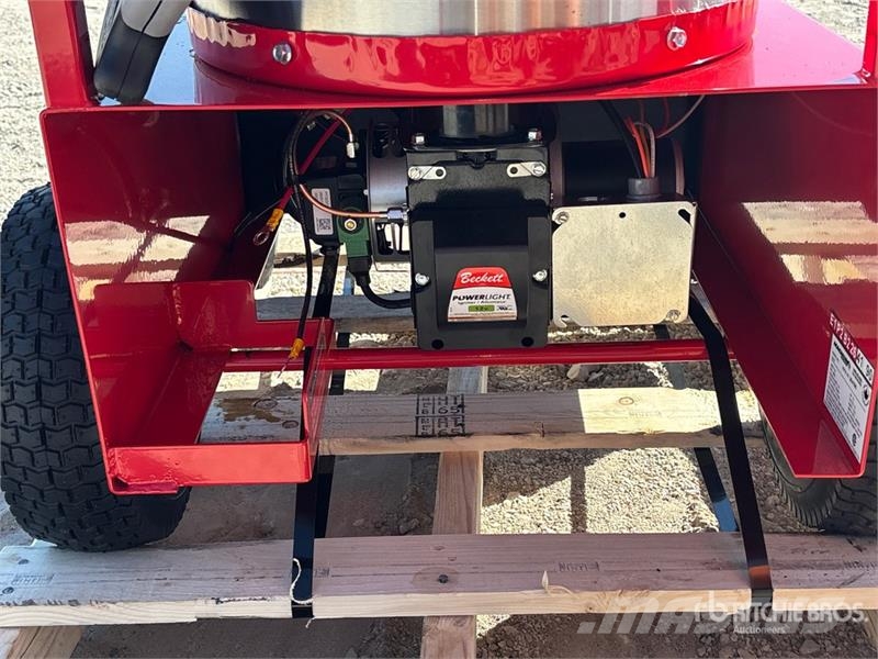 Easy-Kleen Magnum Gold Pressure Washer (Unused) 輕壓清洗機