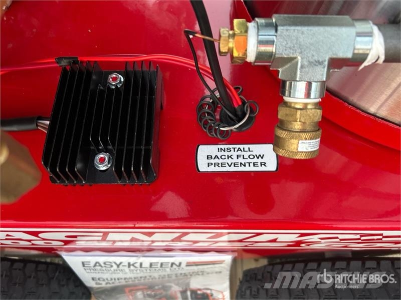 Easy-Kleen Magnum Gold Pressure Washer (Unused) معدات الغسل بالضغط الخفيف