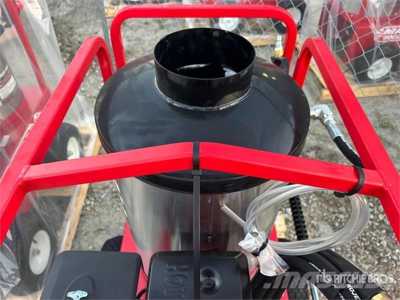 Easy-Kleen Magnum Gold Pressure Washer (Unused) معدات الغسل بالضغط الخفيف