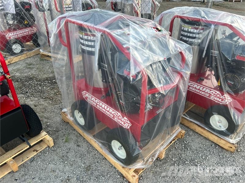 Easy-Kleen Magnum Gold Pressure Washer (Unused) معدات الغسل بالضغط الخفيف