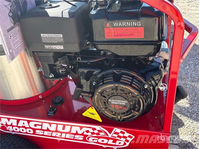 Easy-Kleen Magnum Gold Pressure Washer (Unused) 輕壓清洗機