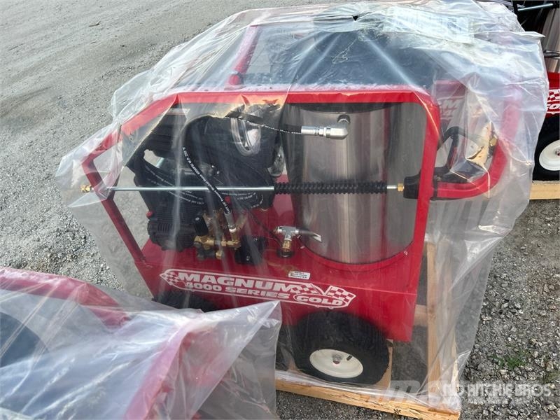 Easy-Kleen Magnum Gold Pressure Washer (Unused) معدات الغسل بالضغط الخفيف