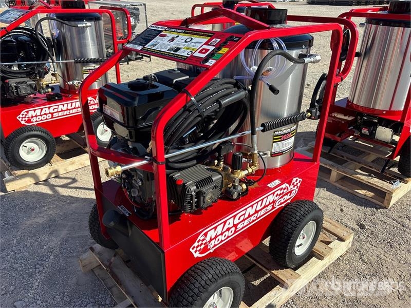 Easy-Kleen Magnum Gold Pressure Washer (Unused) 輕壓清洗機
