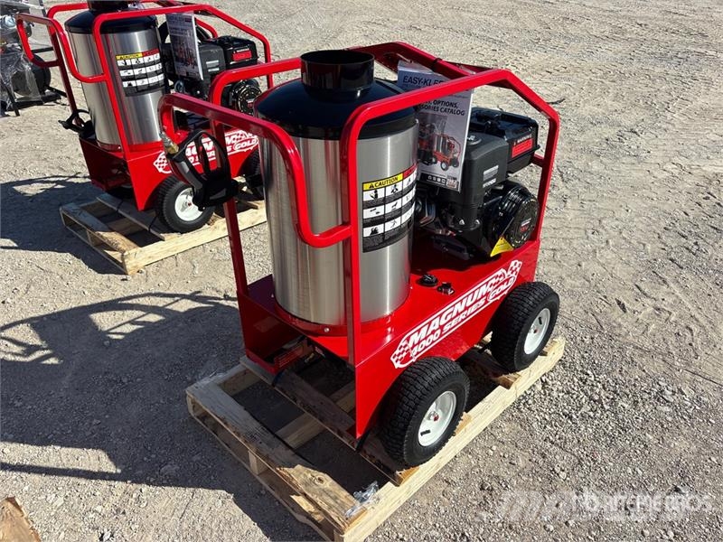 Easy-Kleen Magnum Gold Pressure Washer (Unused) 輕壓清洗機