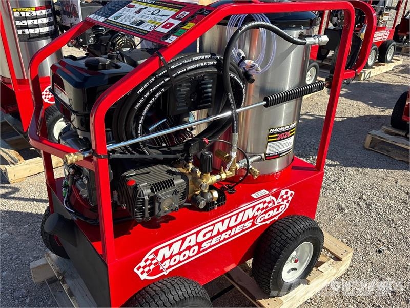 Easy-Kleen Magnum Gold Pressure Washer (Unused) 輕壓清洗機