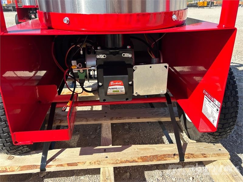 Easy-Kleen Magnum Gold Pressure Washer (Unused) 輕壓清洗機