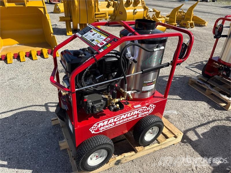 Easy-Kleen Magnum Gold Pressure Washer (Unused) معدات الغسل بالضغط الخفيف