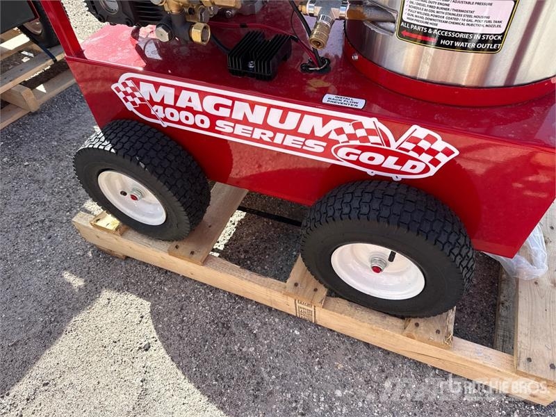 Easy-Kleen Magnum Gold Pressure Washer (Unused) معدات الغسل بالضغط الخفيف